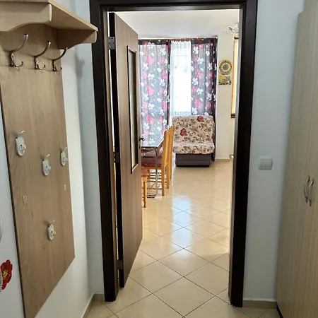 в риф 2 Daire Burgaz